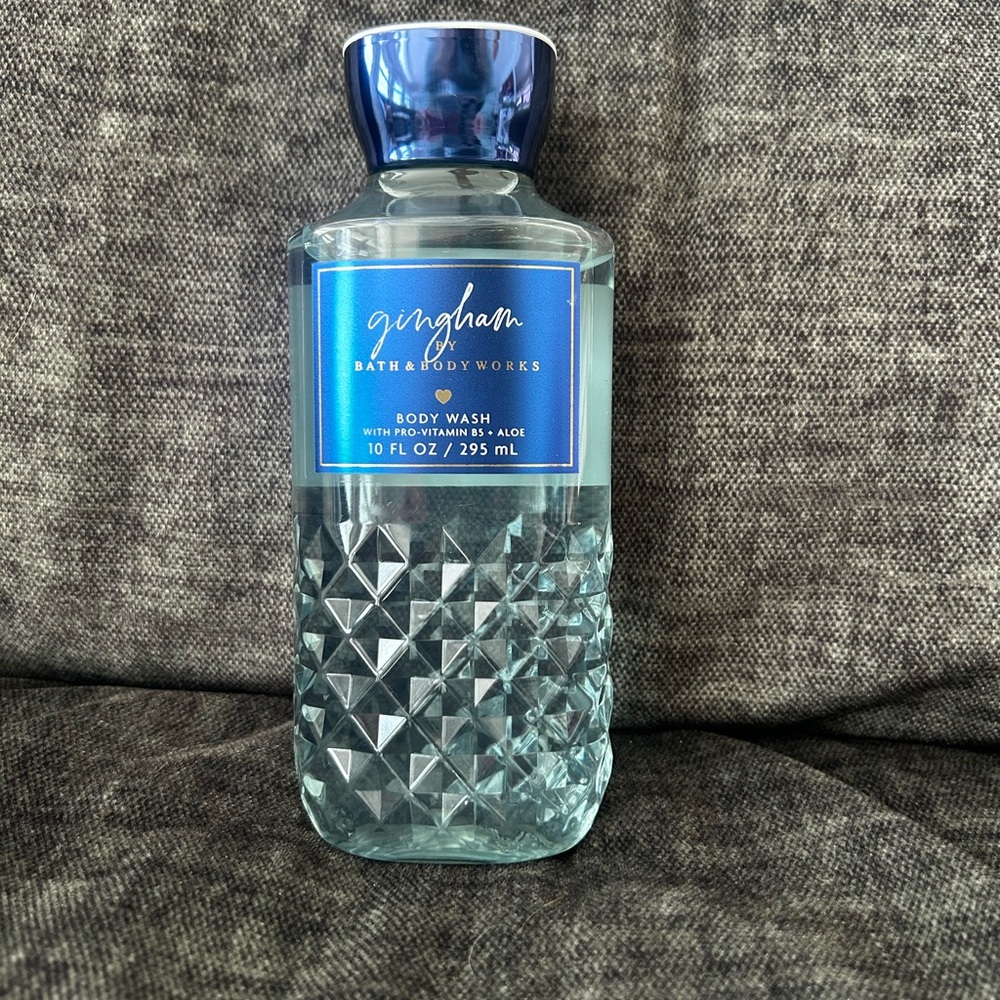 Bath & Body Works Gingham Blue Body Wash